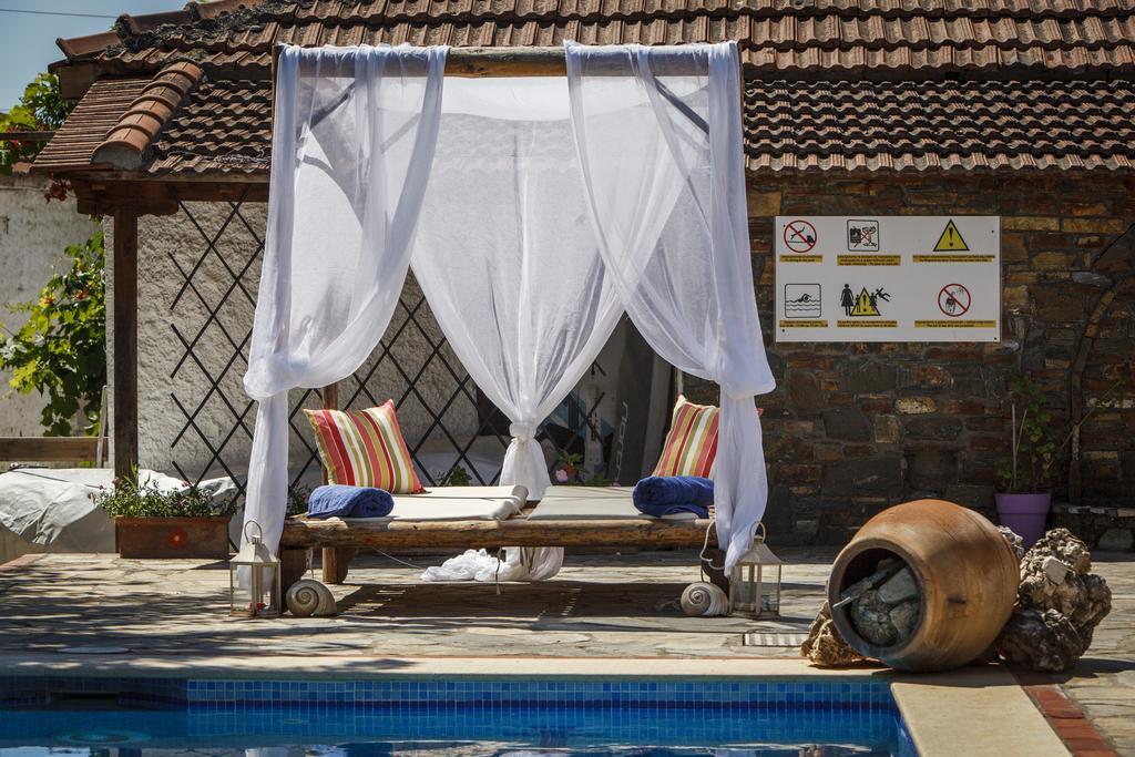 Seranides Boutique Hotel Kato Gatzea Esterno foto